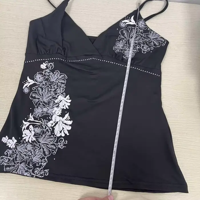 Y2K Vintage noir hauts à bretelles femmes Harajuku fleur graphique imprimé Rivet Mini Camis coton go