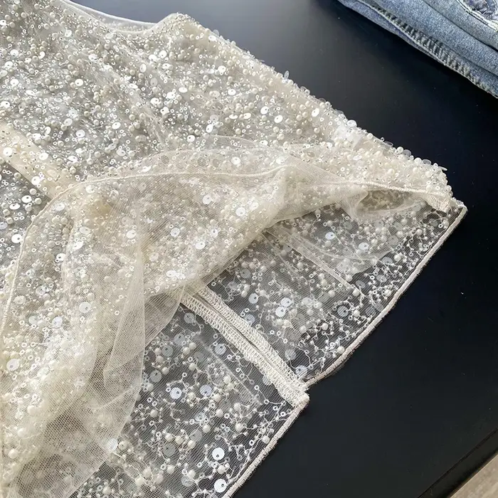 Débardeur de luxe pour femme avec sequins et perles