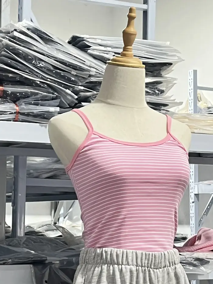 Débardeur Slim rayé rose doux pour femme