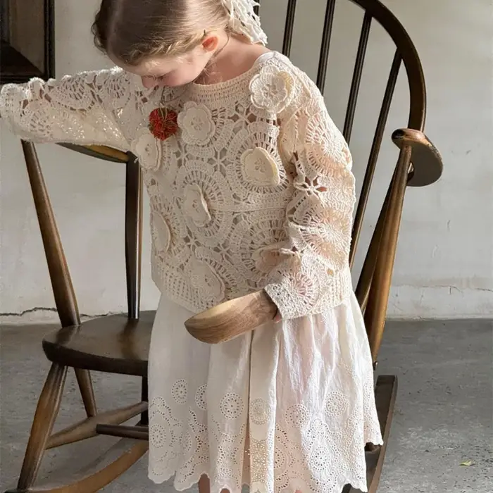 Haut tricoté ajouré à col rond pour filles