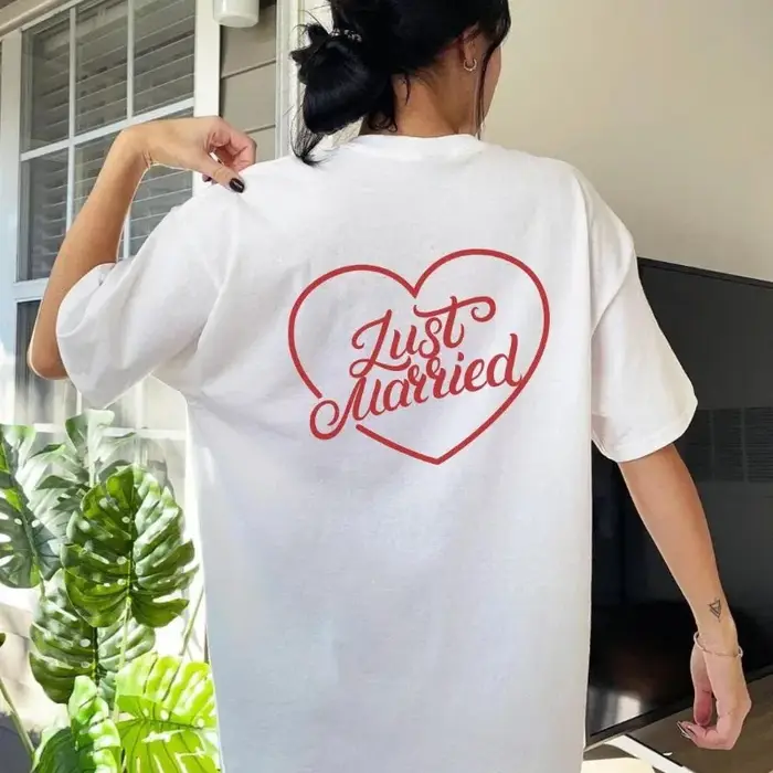 T-shirt unisexe Just Married, cadeau idéal pour la mariée, cadeau de fiançailles unique, t-shirt en 