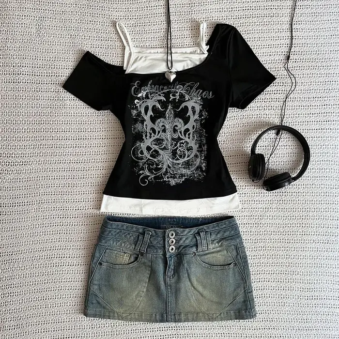 T-Shirt Punk Vintage des années 90 pour femmes