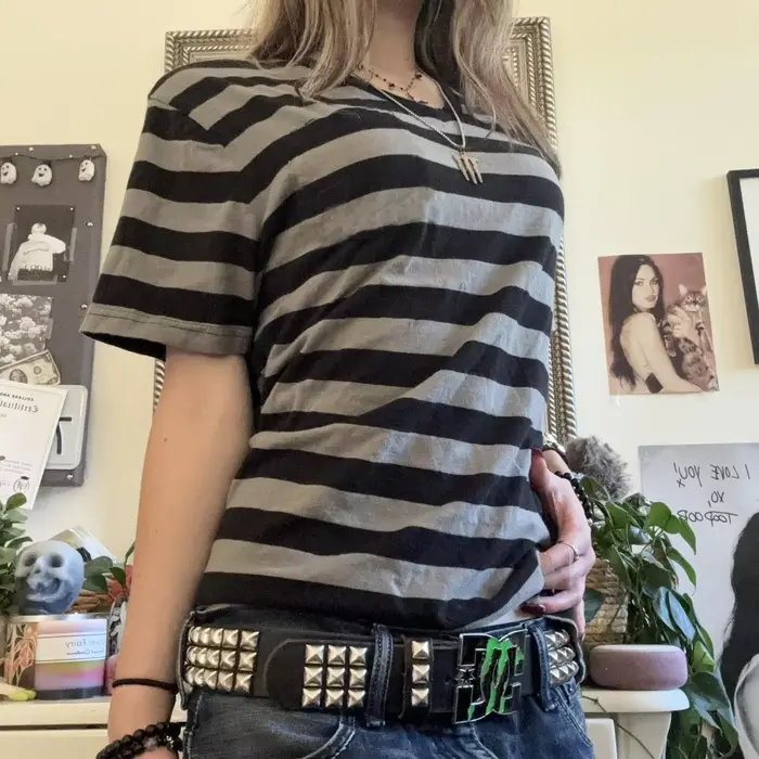 Femmes Y2k Grunge chemises rayé Baggy col rond manches courtes Emo hauts 2000s Harajuku Vintage adol
