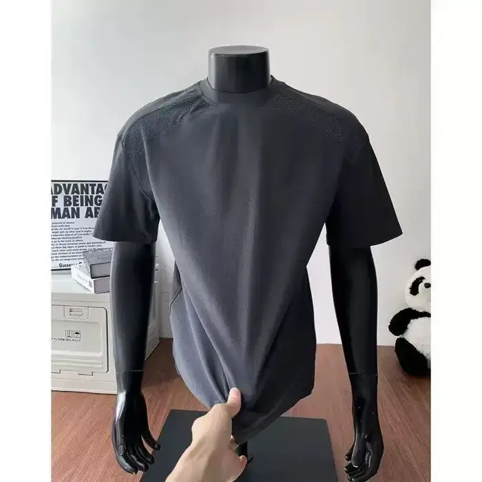T-shirt respirant et frais pour homme avec design estival