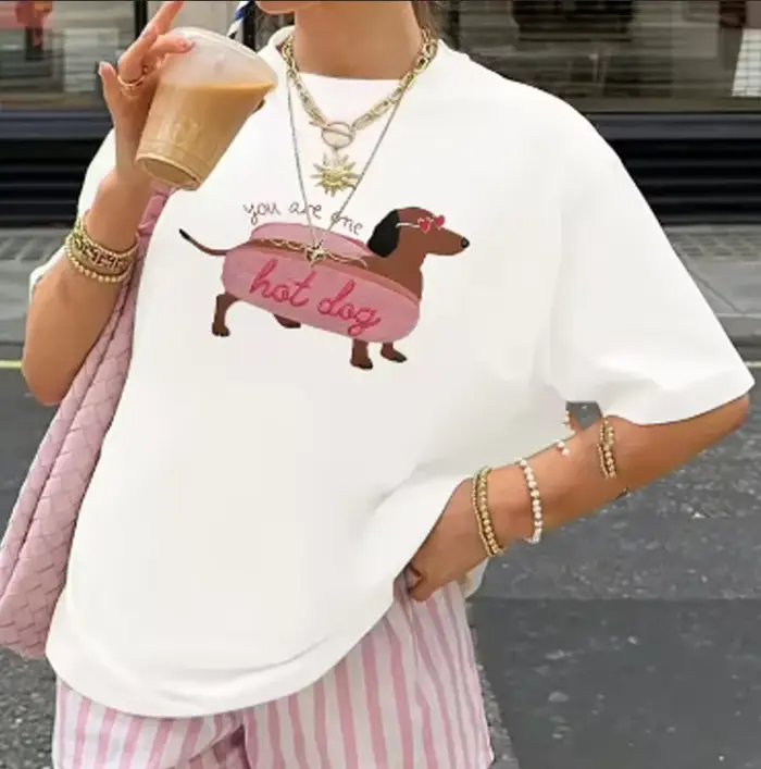 T-shirt pour femme avec imprimé de teckel amusant