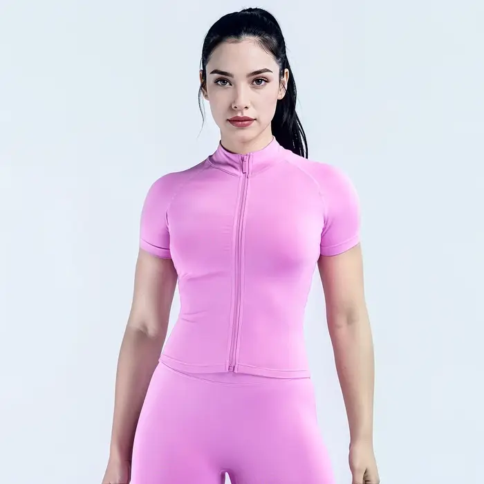 Haut d'entraînement ajusté de haute qualité pour femme - T-shirt de yoga à manches courtes