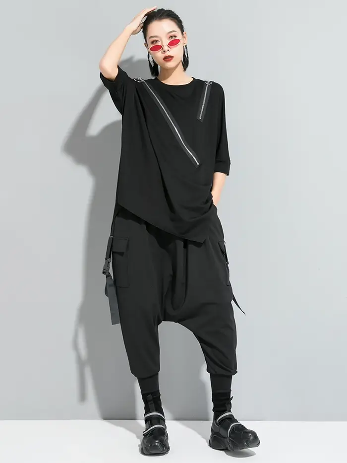 EAM femmes noir asymétrique Sittch grande taille T-shirt nouveau col rond à manches longues mode marée printemps automne 2026 1S185