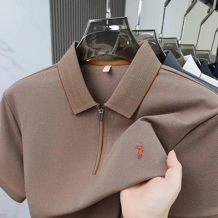 Polo brodé de luxe à manches courtes pour homme, haut à demi-fermeture éclair, nouvelle collection é