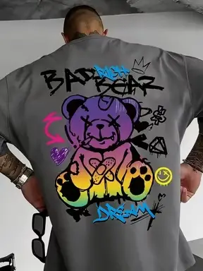 T-shirt à col rond personnalisé avec imprimé graffiti à motif d'ours