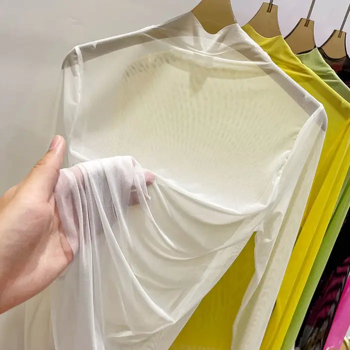 T-shirt transparent en gaze pour femme 2026 – Vêtement d'été à manches longues avec col semi-montant et protection solaire