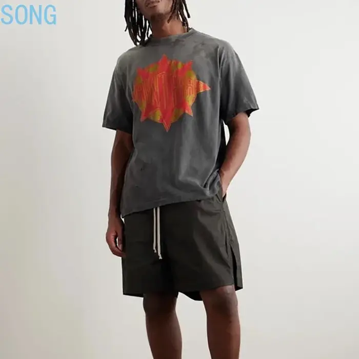 T-shirt ample à manches courtes Saint Loose
