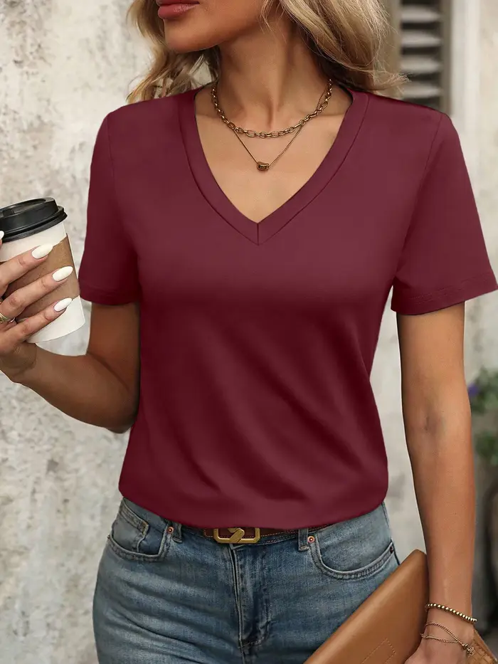 T-shirt polyvalent à col en V pour femmes – Coupe ample à manches courtes