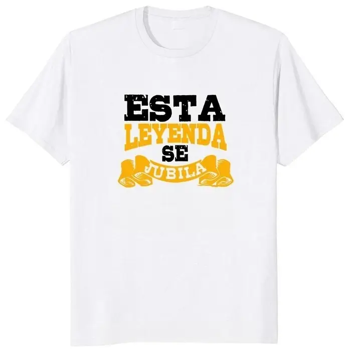 Un t-shirt de style rétro pour femmes en retraite