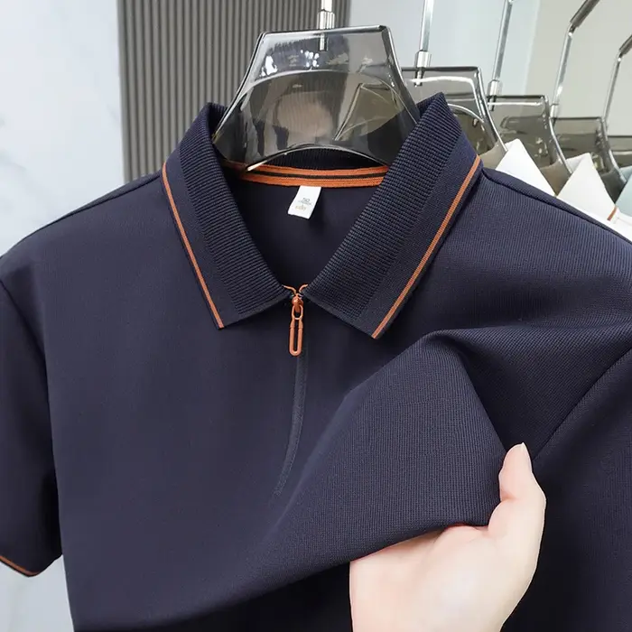 Light luxe couleur solide manches courtes polo chemise homme été glace soie respirable affaires décontractée mode zipper Le col renversé T-shirt
