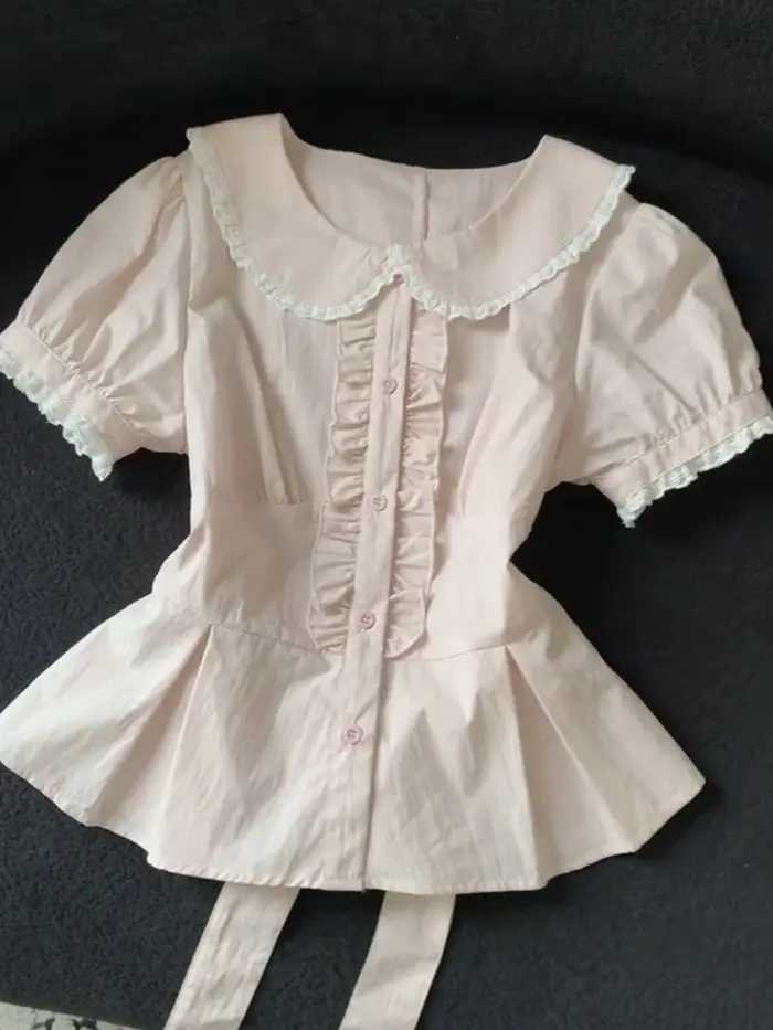 Chemisier d'été rose doux pour femme, avec patchwork en dentelle, col Peter Pan mignon, coupe ajusté