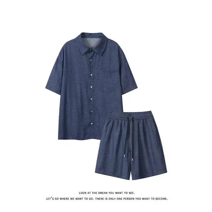 Ensemble chemise à manches courtes et short pour homme