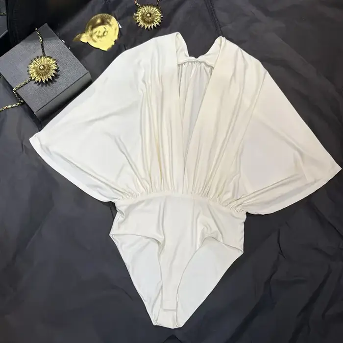 Body pour femme, Nouvelle collection été 2026, à manches chauve-souris, coupe ample, sexy, col en V, sans manches, en maille élastique, style pull