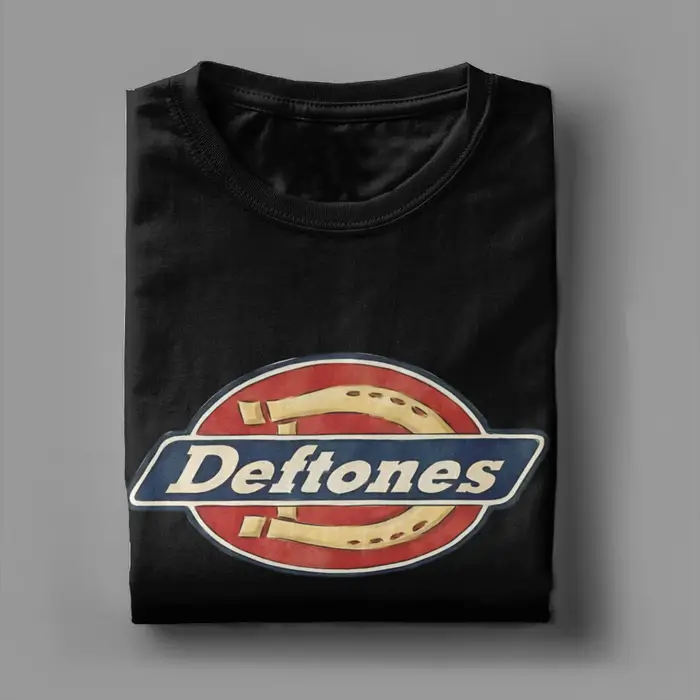 T-shirt Deftones avec dessin parodique