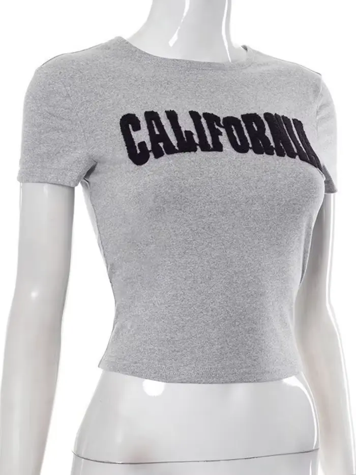 T-shirts à lettres floquées pour femmes