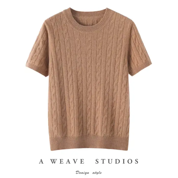 Pull à manches courtes et col rond pour femme