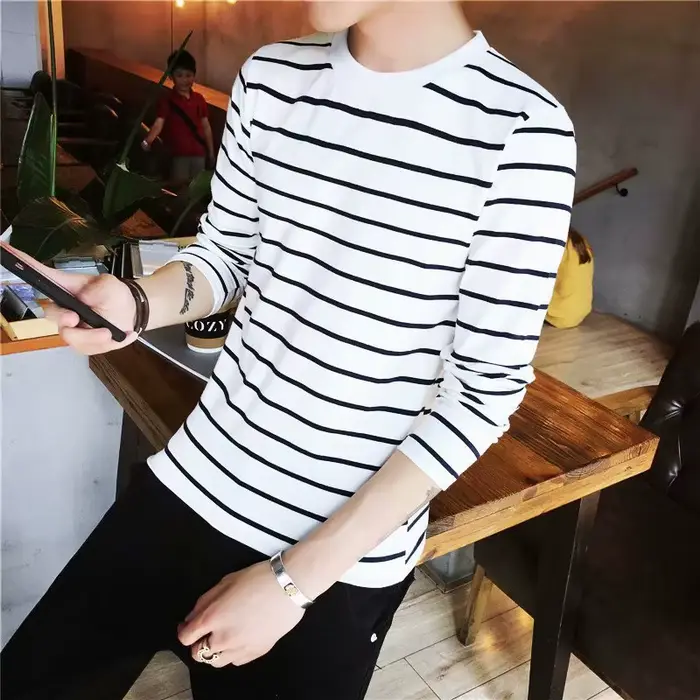 T-shirt à manches longues pour homme, col rond, rayé, coupe ajustée, style coréen, haut décontracté 