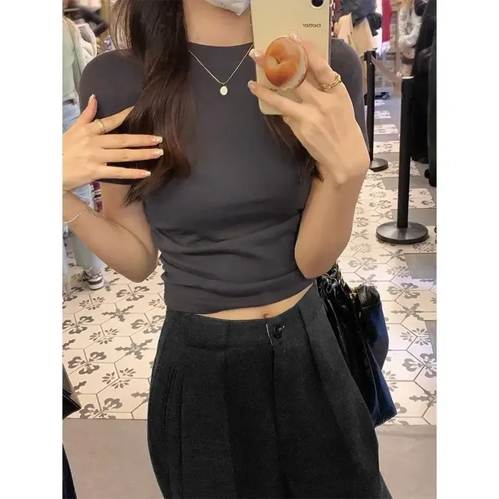 T-Shirt à manches courtes et col rond pour femmes, polyvalent, coupe cintrée, couche inférieure, vêtements d'extérieur