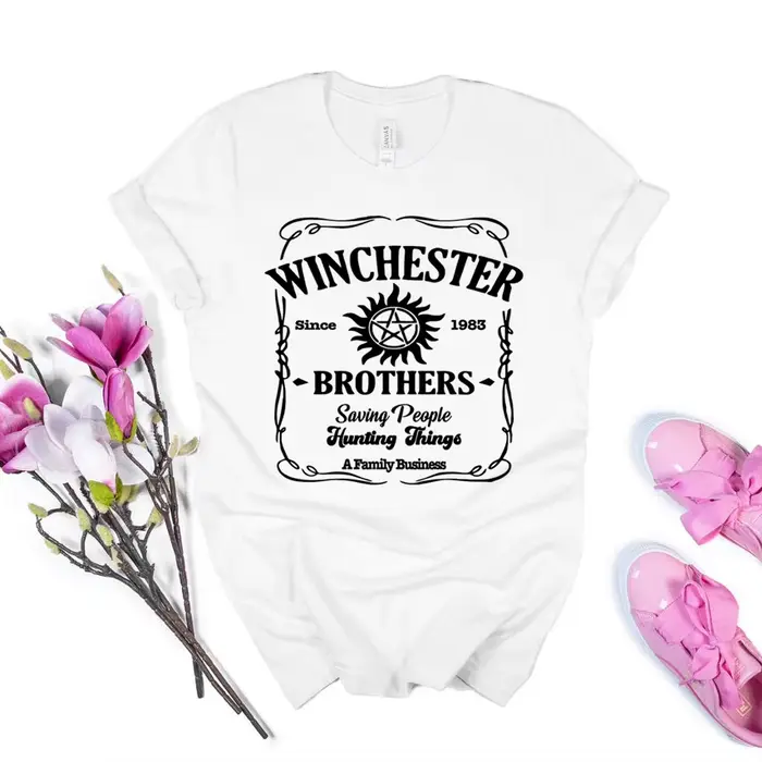 T-shirt inspiré de la série télévisée Winchester Brothers, chemise naturelle, chemises esthétiques vintage, cadeau GérGift, Sam et ROM