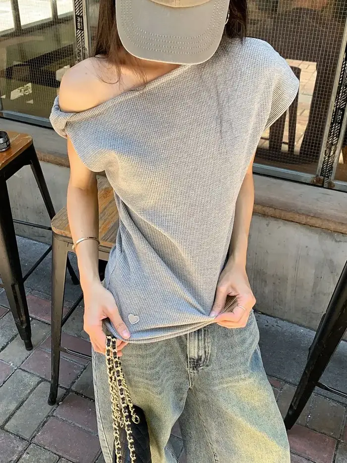 Gaufre épaules dénudées à manches courtes t-shirt femmes élégant jeunesse haut d'été coréen Chic vacances dame