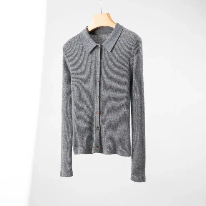 Cardigan en tricot à col polo en laine mérinos 100 % super fine pour femme