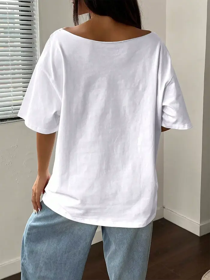 Plus Size Women's Abstract Art Face Print T-Shirt