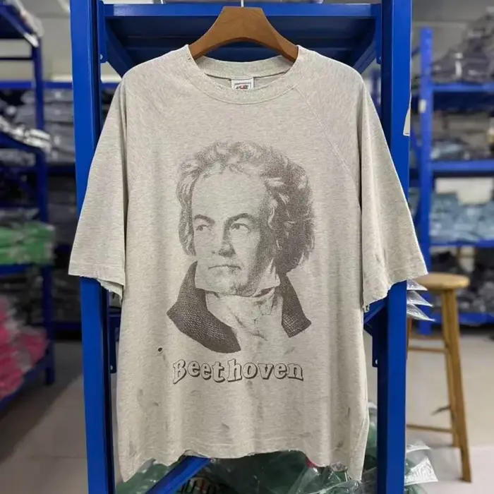SAINT Hole Style Nouvelle Arrivée T-shirt gris à manches courtes col rond oversize à trous imprimé rétro pour hommes et femmes en coton