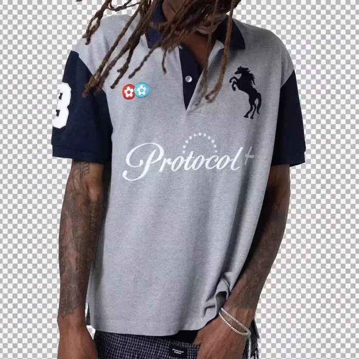 Polo à motif tête de cheval imprimé, avec broderie et emblème, conception conjointe Protocole G/R