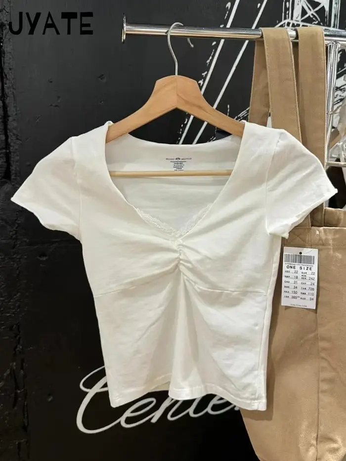 T-shirts courts blancs à nœud en dentelle pour femmes