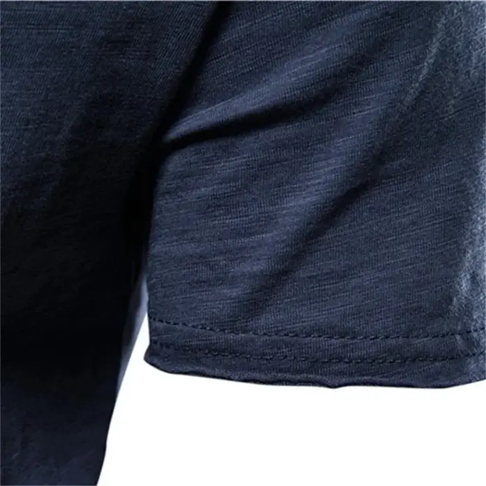 Marque qualité 100% coton hommes T-shirt col en v Design de mode coupe ajustée solide mâle hauts t-shirts à manches courtes