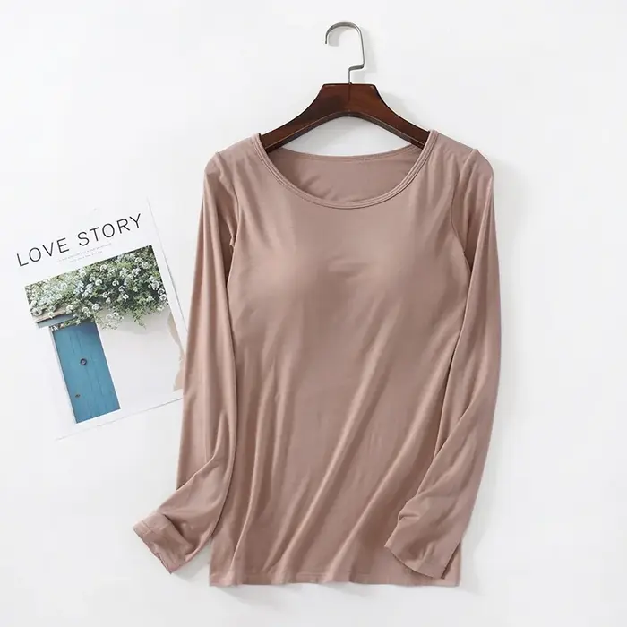 T-shirt à manches longues avec coussretours de poitrine pour femme