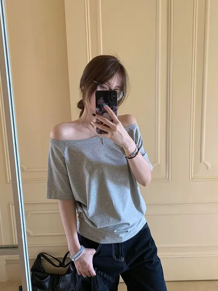 T-shirts femmes solide Simple été décontracté Cleanfit à manches courtes tout-match jeunes filles St