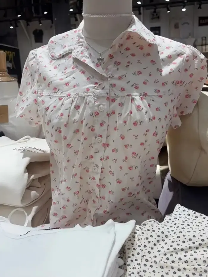 Doux rouge Floral T-shirt Blouse femme été col panoramique simple boutonnage manches courtes t-shirts décontracté