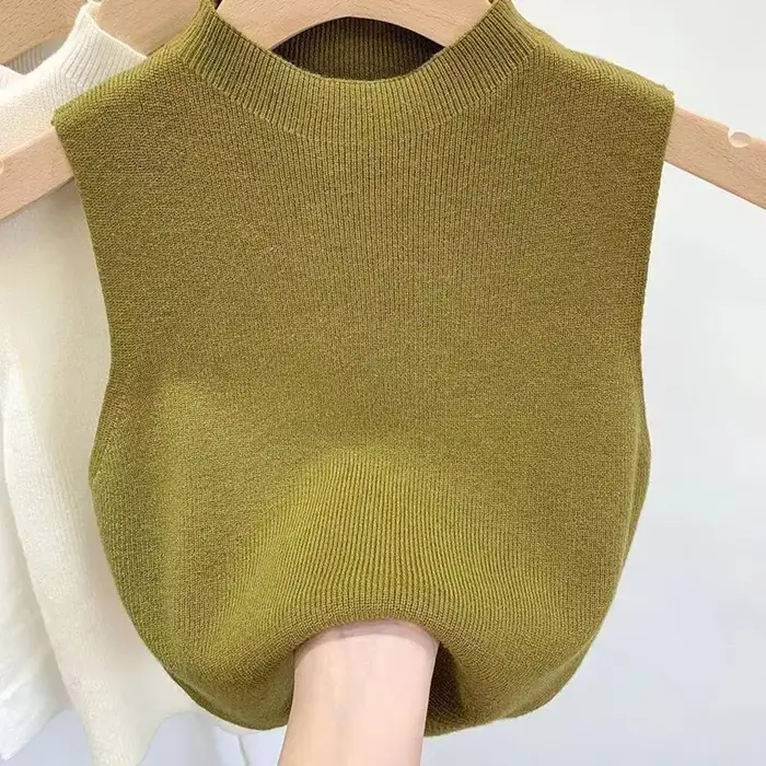 Pull slim à demi-col roulé pour femme