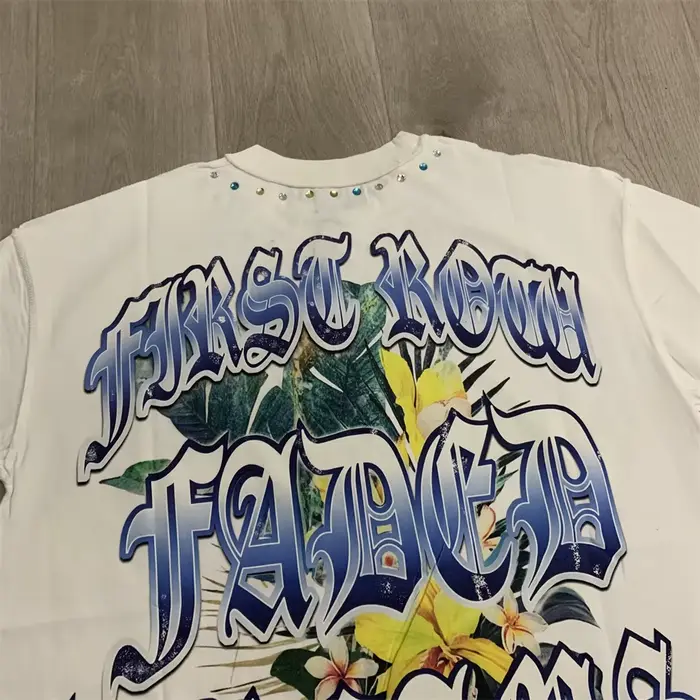 T-shirt Unisexe Lettres Colorées en Strass PREMIÈRE RANGÉE