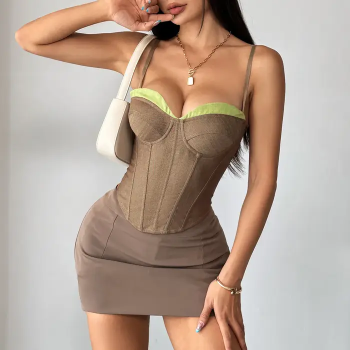 Top sans manches rétro tendance pour femmes