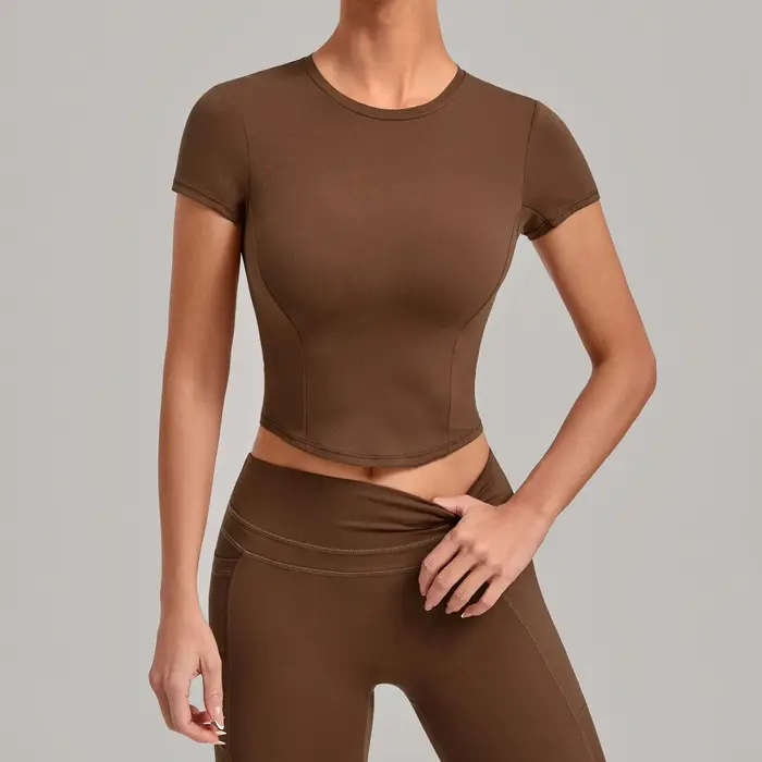 T-shirts pour femmes 2026 Nouveaux hauts de sport professionnels pour femme Vêtements à manches courtes Crop Top Yoga