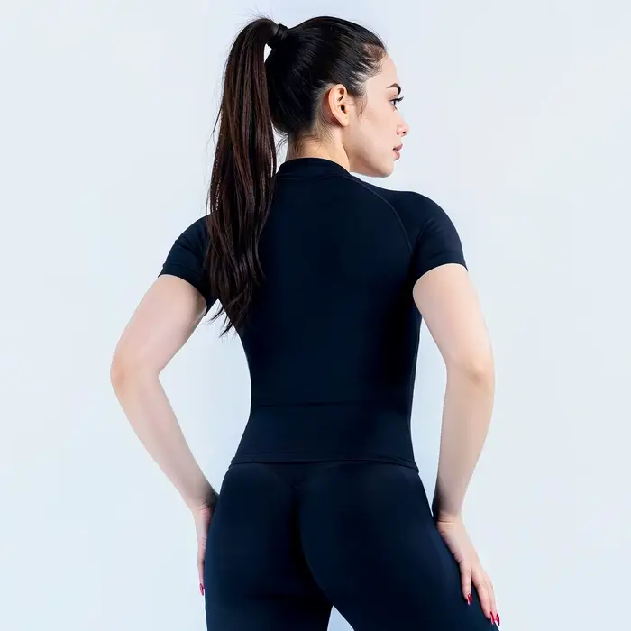 Haut d'entraînement ajusté de haute qualité pour femme - T-shirt de yoga à manches courtes