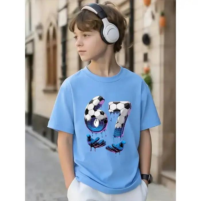 T-shirt pour enfants noir à thème sportif