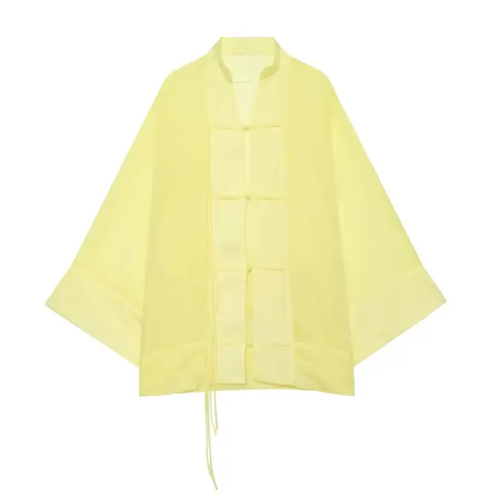 Nouvelle Blouse Fluide Femme Été 2026 Décontractée à Boutons Grenouille Col Rond Manches Longues à Revers Légère Hauts
