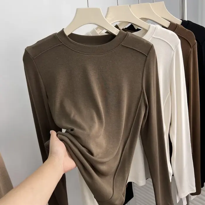 T-shirt à manches longues et col rond pour femme