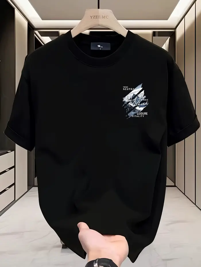 T-shirt pour homme 100% coton avec imprimés de style streetwear estival. Il convient