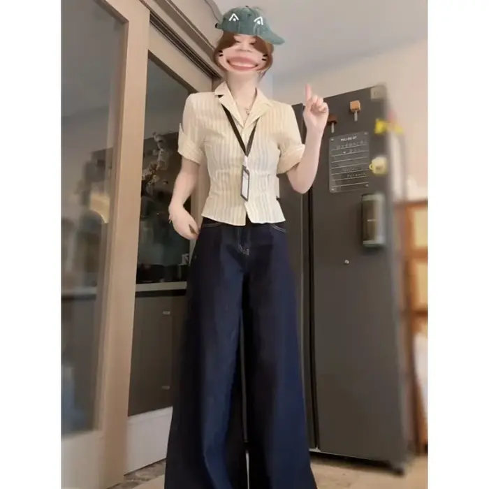Chemisier rayé à revers pour femme