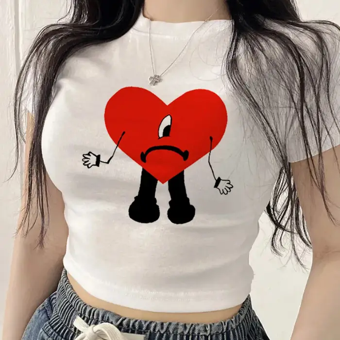 Bad Bunny crop top streetwear féminin vintage scene grunge t-shirt japonais drôle alternatif cutecore