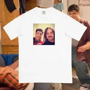 Nick Miller & Schmidt College Selfie New Girl T-Shirt, cadeau pour les nouveaux fans de filles, marchandise d'émission télévisée, nouvelle chemise de fille