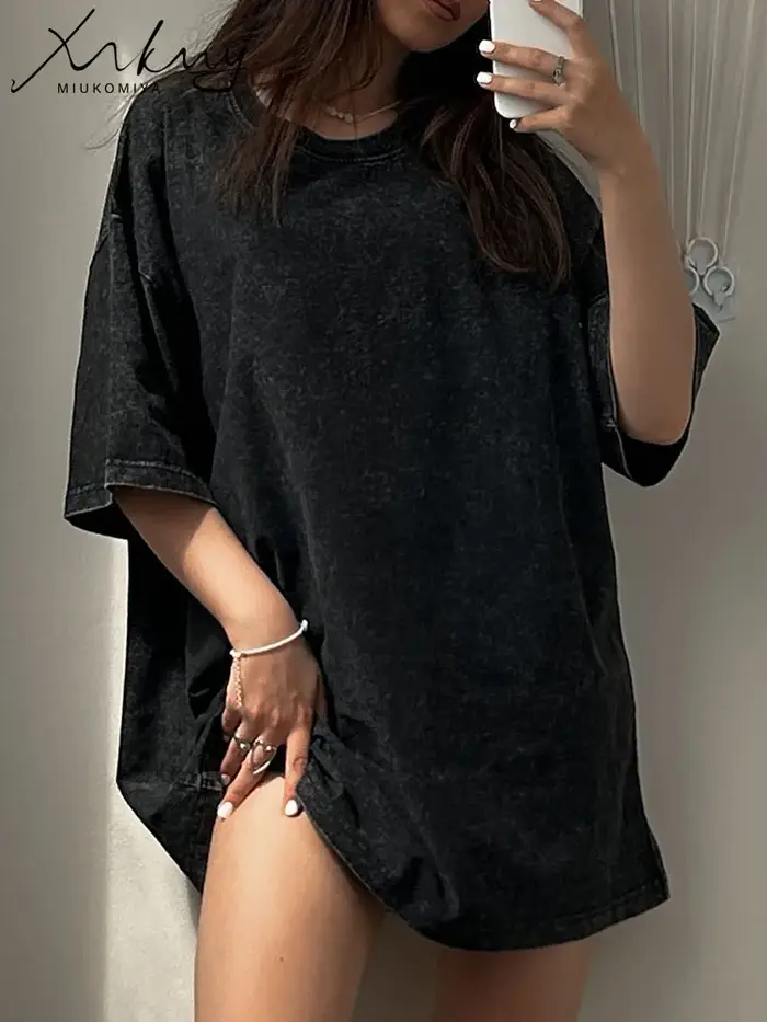 T-shirt surdimensionné en coton délavé pour femme